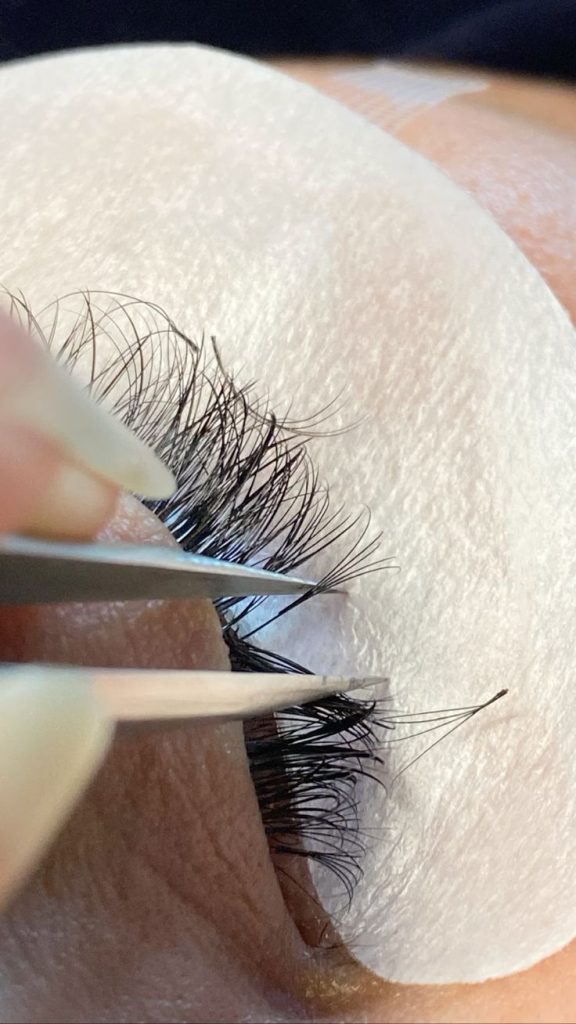 l'atelier des cils : pose cils 